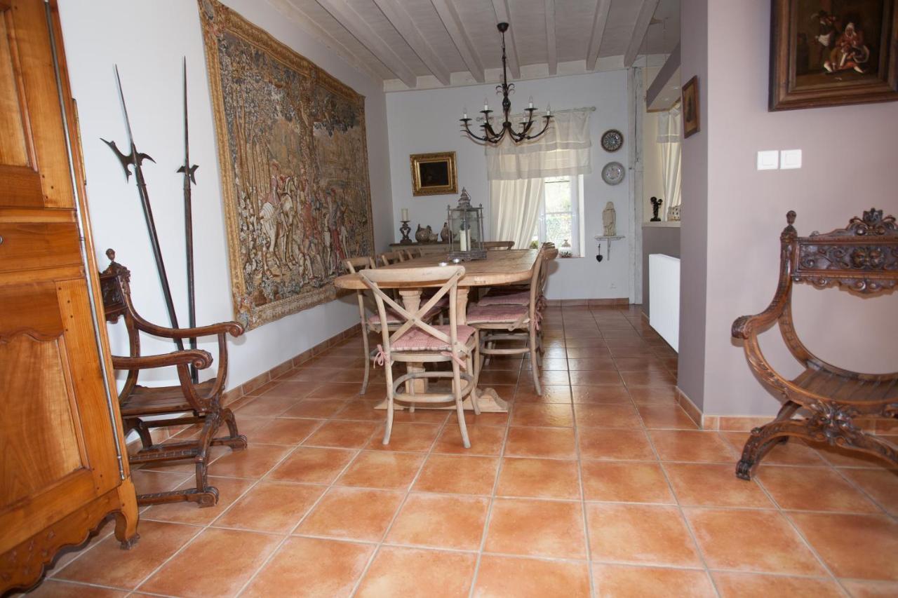 Bed and Breakfast Les Jarrieres Dame-Marie-les-Bois Экстерьер фото