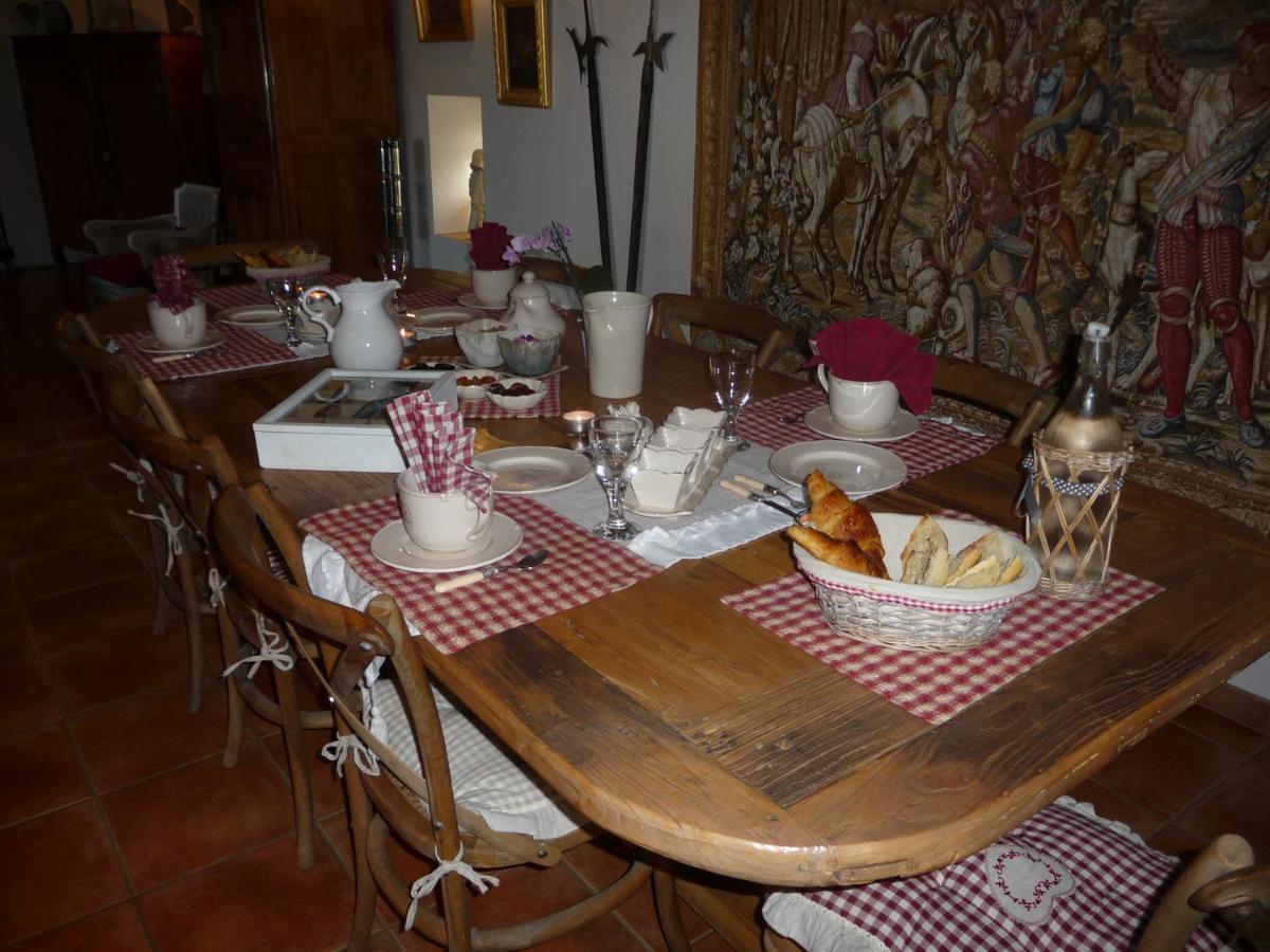 Bed and Breakfast Les Jarrieres Dame-Marie-les-Bois Экстерьер фото