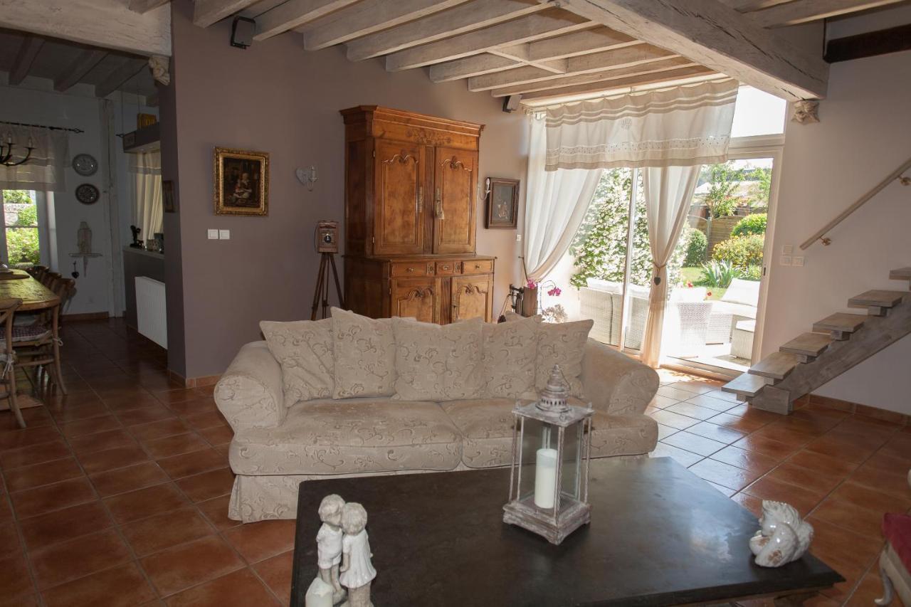 Bed and Breakfast Les Jarrieres Dame-Marie-les-Bois Экстерьер фото