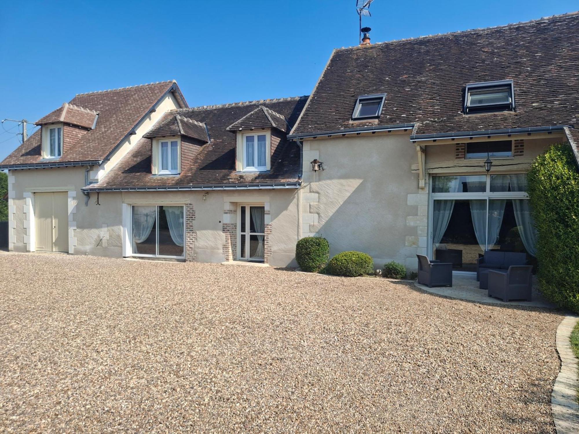 Bed and Breakfast Les Jarrieres Dame-Marie-les-Bois Экстерьер фото